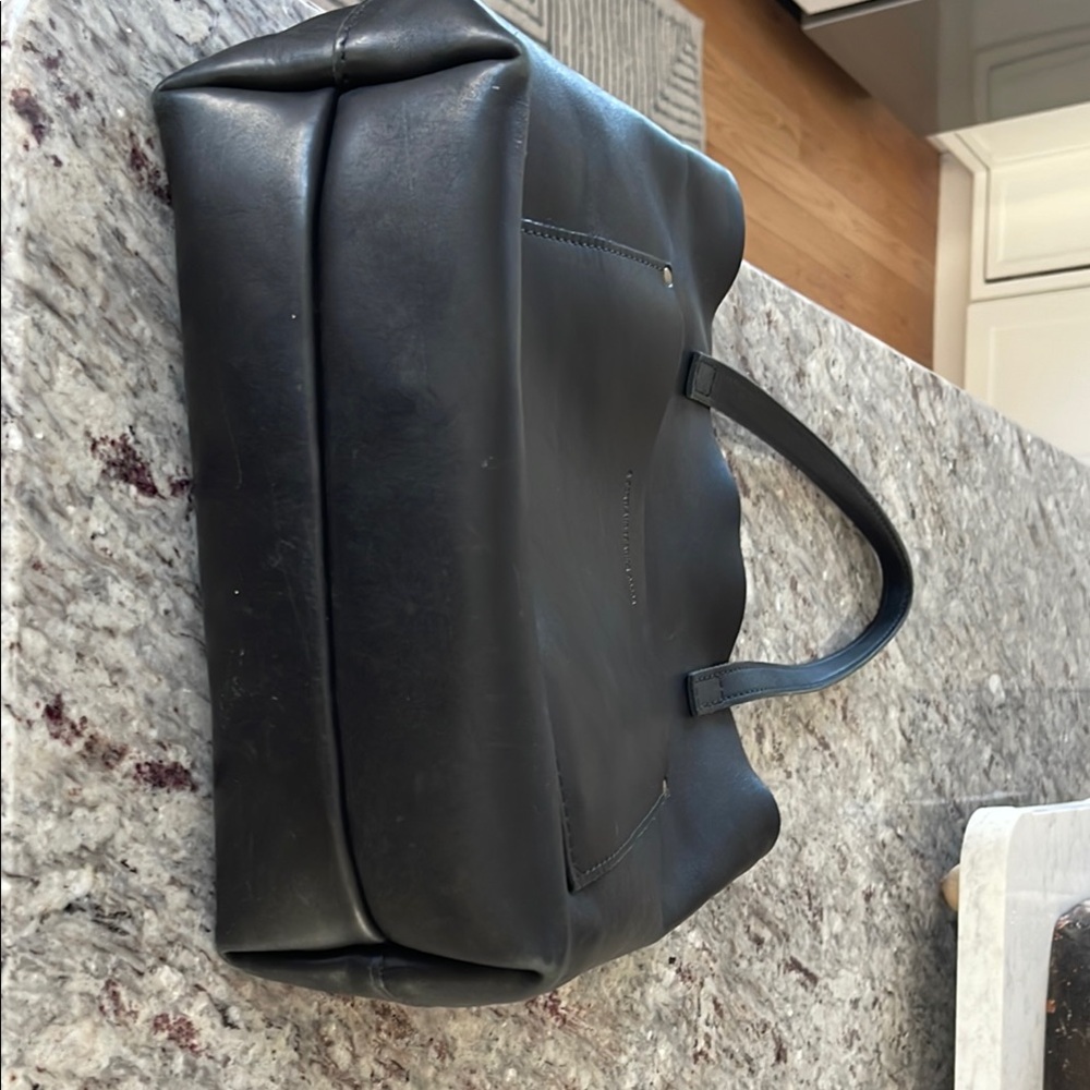 Portland leather Black  Crossbody Tote Bag - Picture 5 of 5